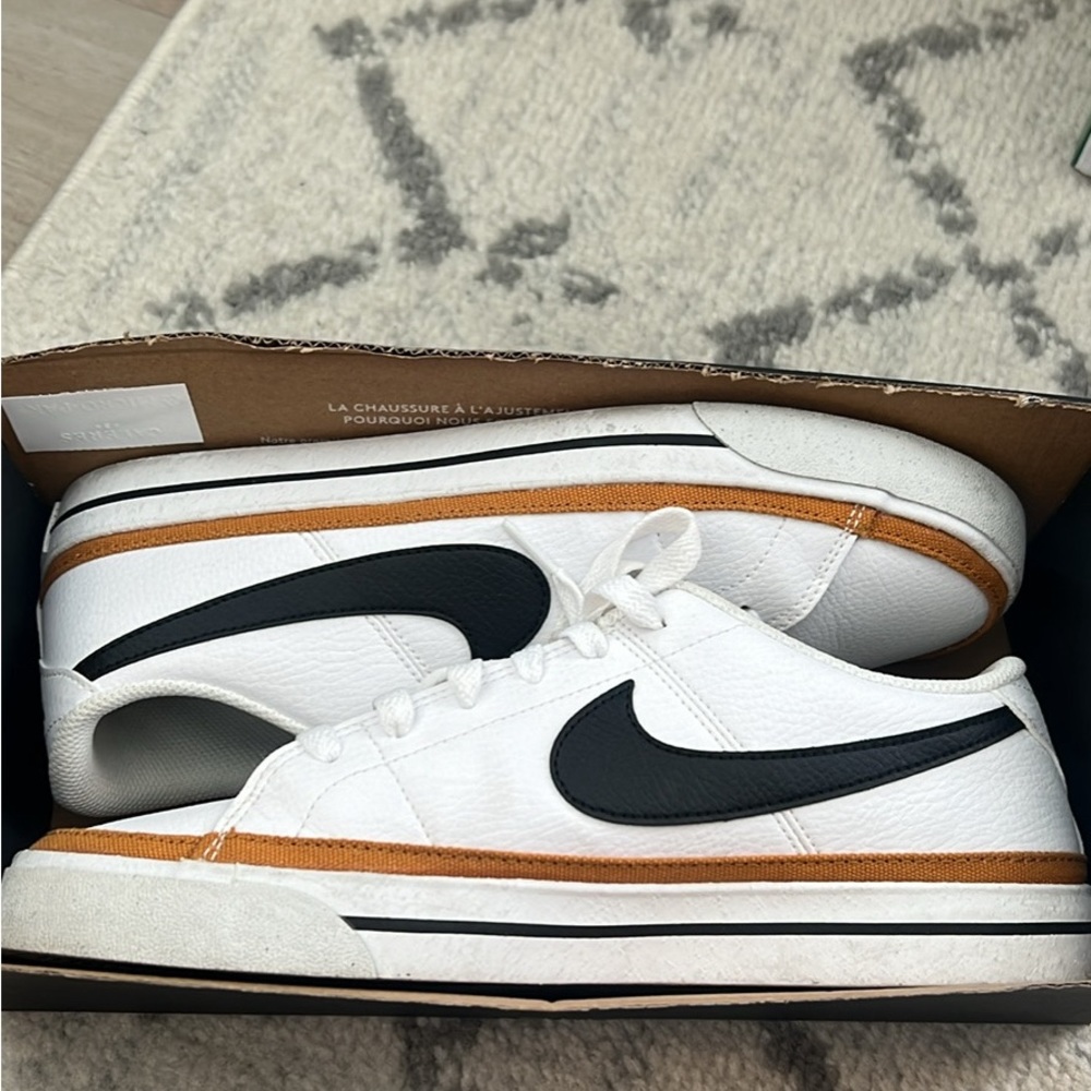 Nike Legacy Trainers – Everyday Athletic Sneakers